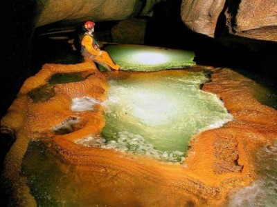 Длиннейшие пещеры мира Длиннейшие пещеры мира