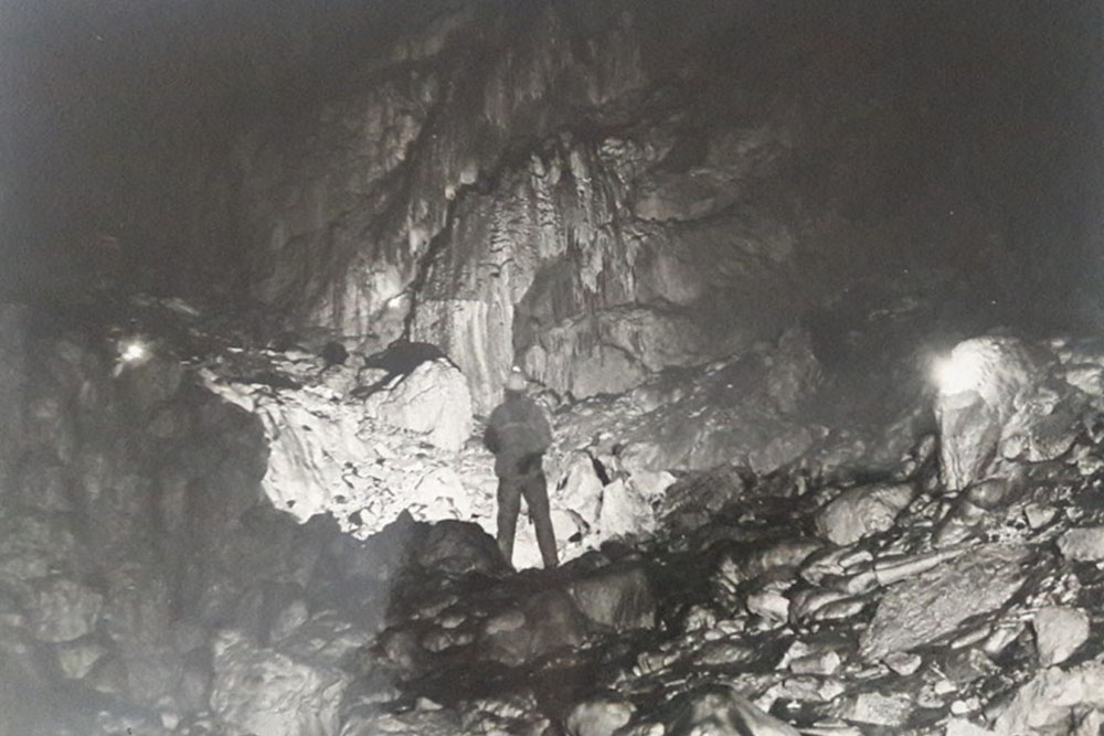 Пещера Фестивальная-Ледопадная