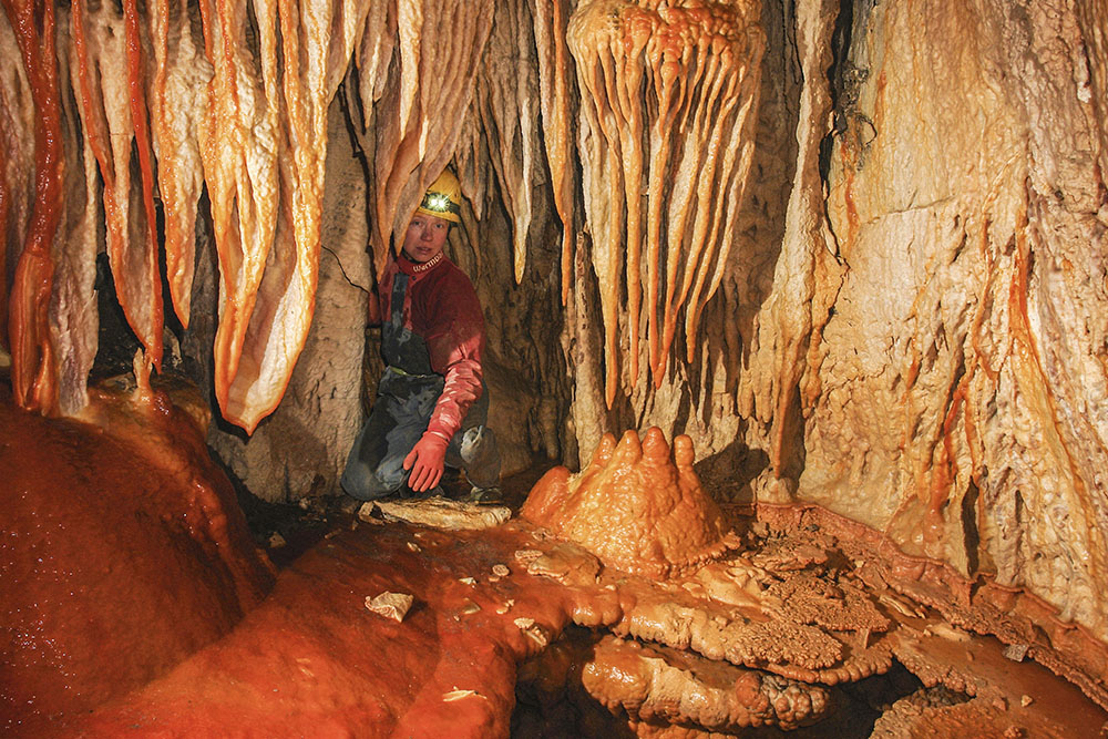 Пещера Фестивальная-Ледопадная